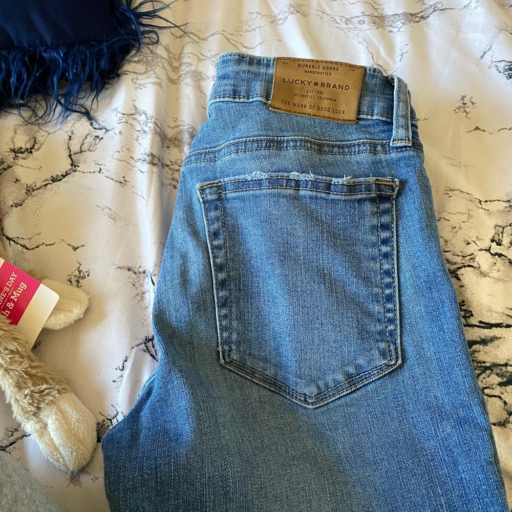 Lucky jeans